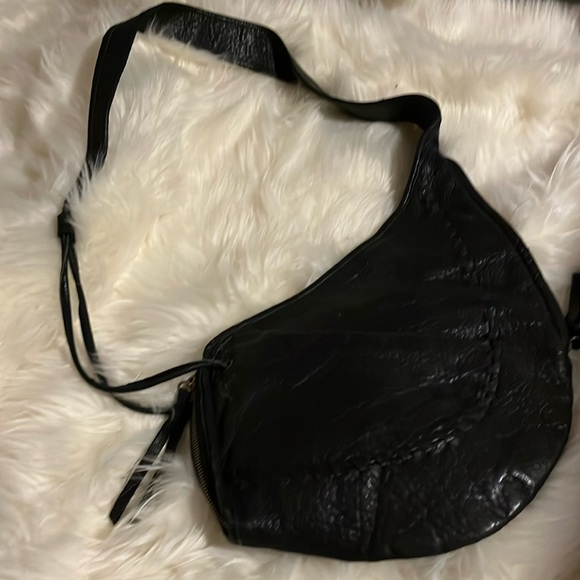 Vtg Hobo International Large Pebbled Leather Teardrop Crossbody Sling black - Picture 5 of 12